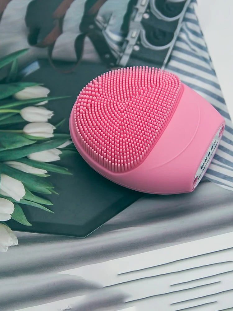 Limpador facial elétrico de silicone, massageador, ferramenta de massagem para cuidados com a pele, máquina de beleza, limpeza vibratória dos poros, massa auto-fornecida